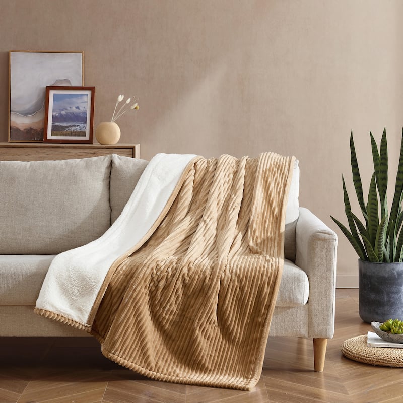 Eddie Bauer Plush Reversible Heated Blanket