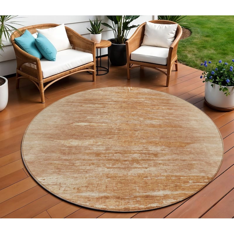 HomeRoots Abstract Transitional Rectangle Outdoor Rug - 8' Round