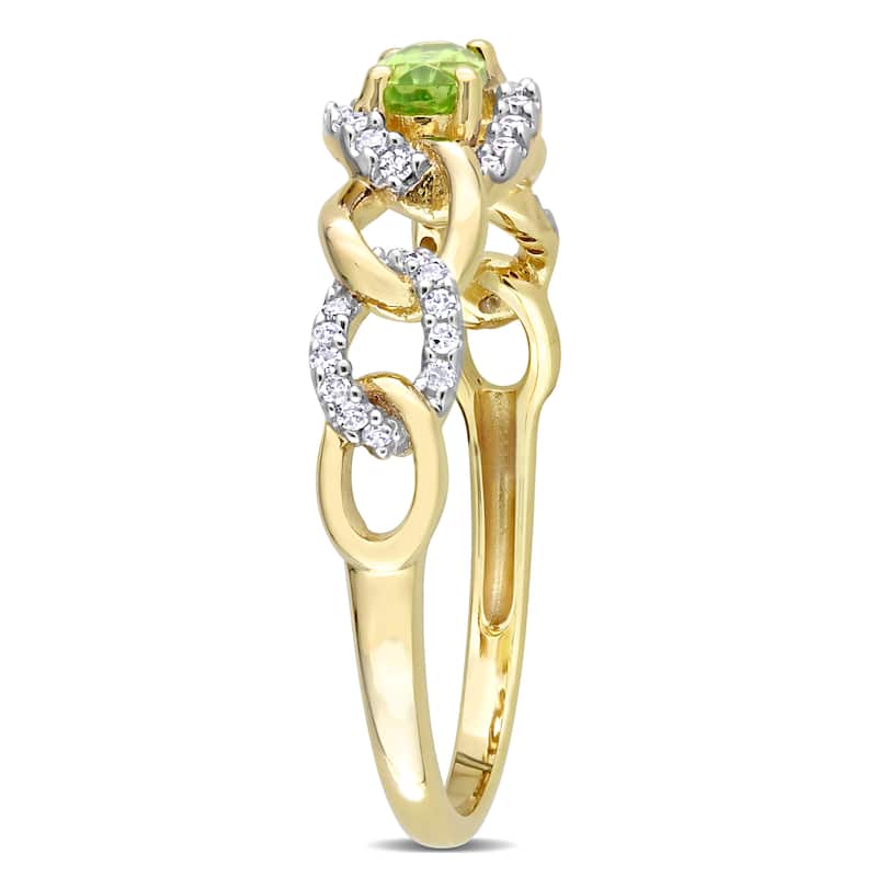 Miadora 10k Yellow Gold Peridot and 1/8ct TDW Diamond Stackable Link Ring