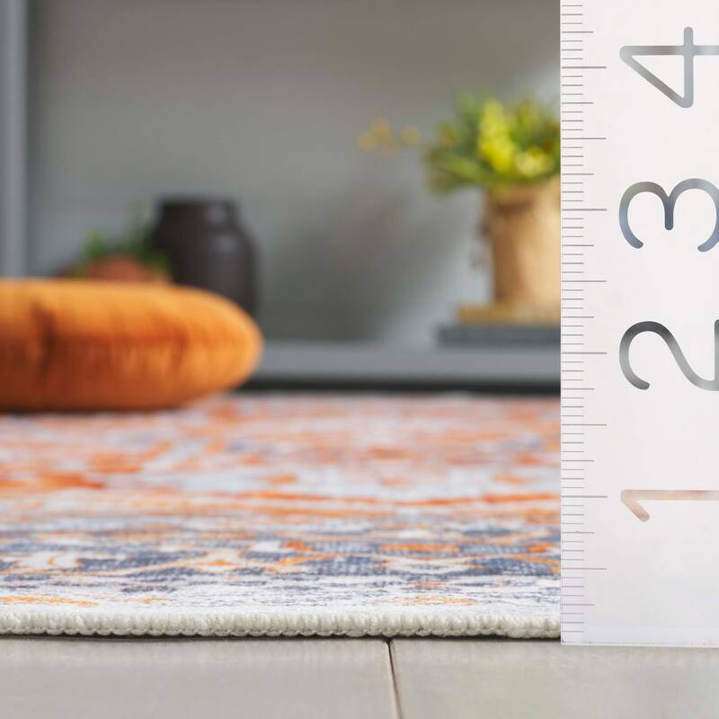 SAFAVIEH Arizona Nabilah Vintage Rug