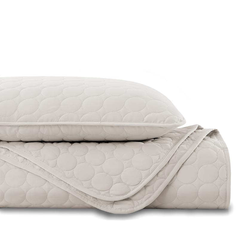 Vilano Ultra-Soft Lightweight 3-piece Quilt and Sham Set