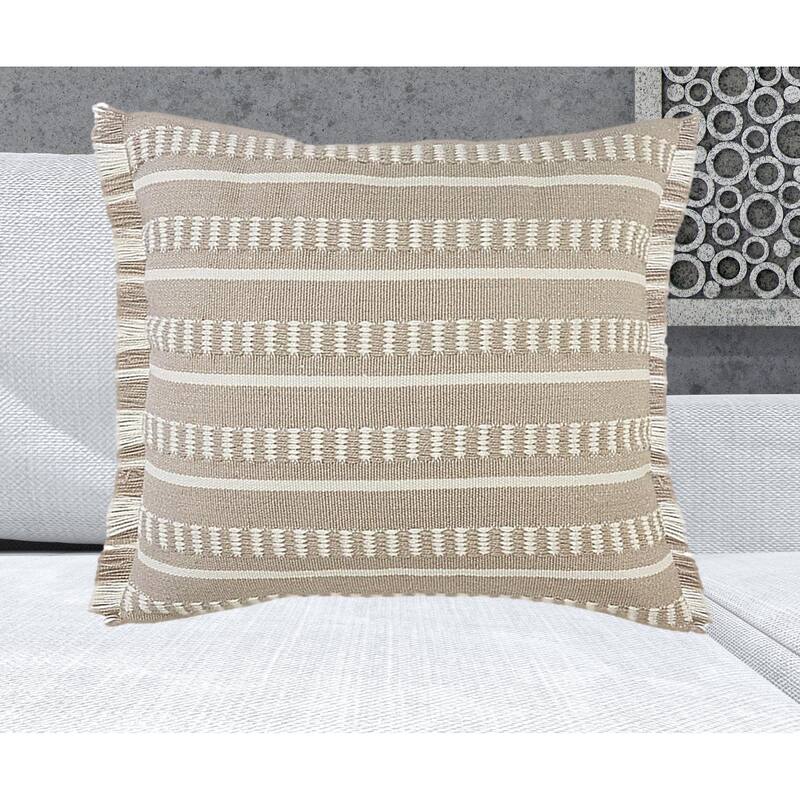 HomeRoots 24" X 24" Tan Zippered Coastal Indoor Outdoor Throw Pillow - 24" x 24"