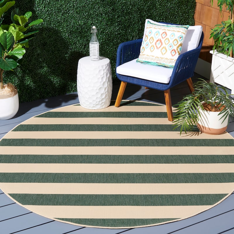SAFAVIEH Courtyard Maysa Indoor/ Outdoor Waterproof Backyard Patio Rug