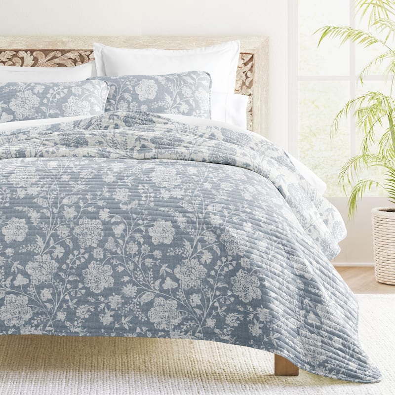Becky Cameron All Season 3 Piece Textured Floral Reversible Quilt Set