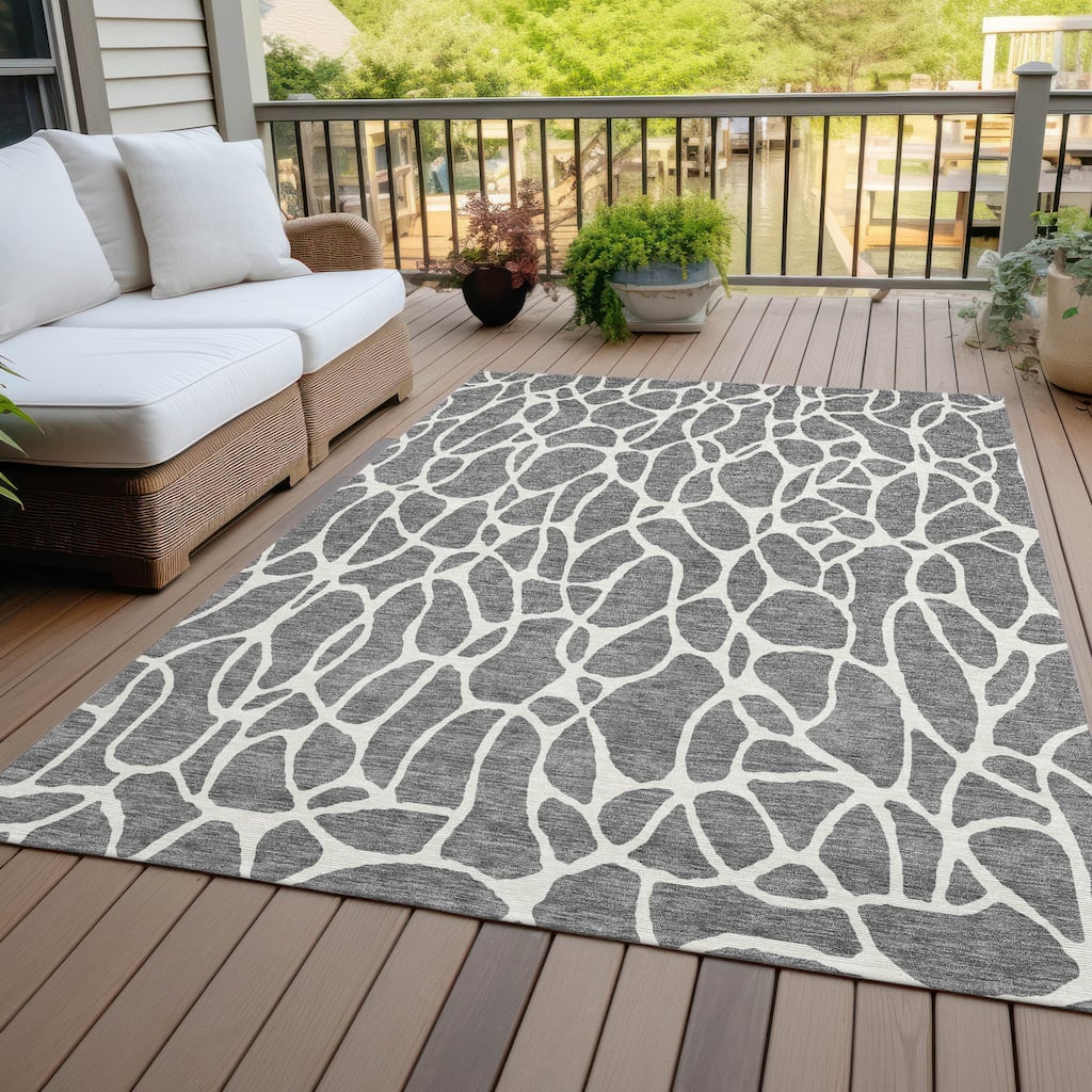 Machine Washable Indoor/ Outdoor Modern Chantille Rug