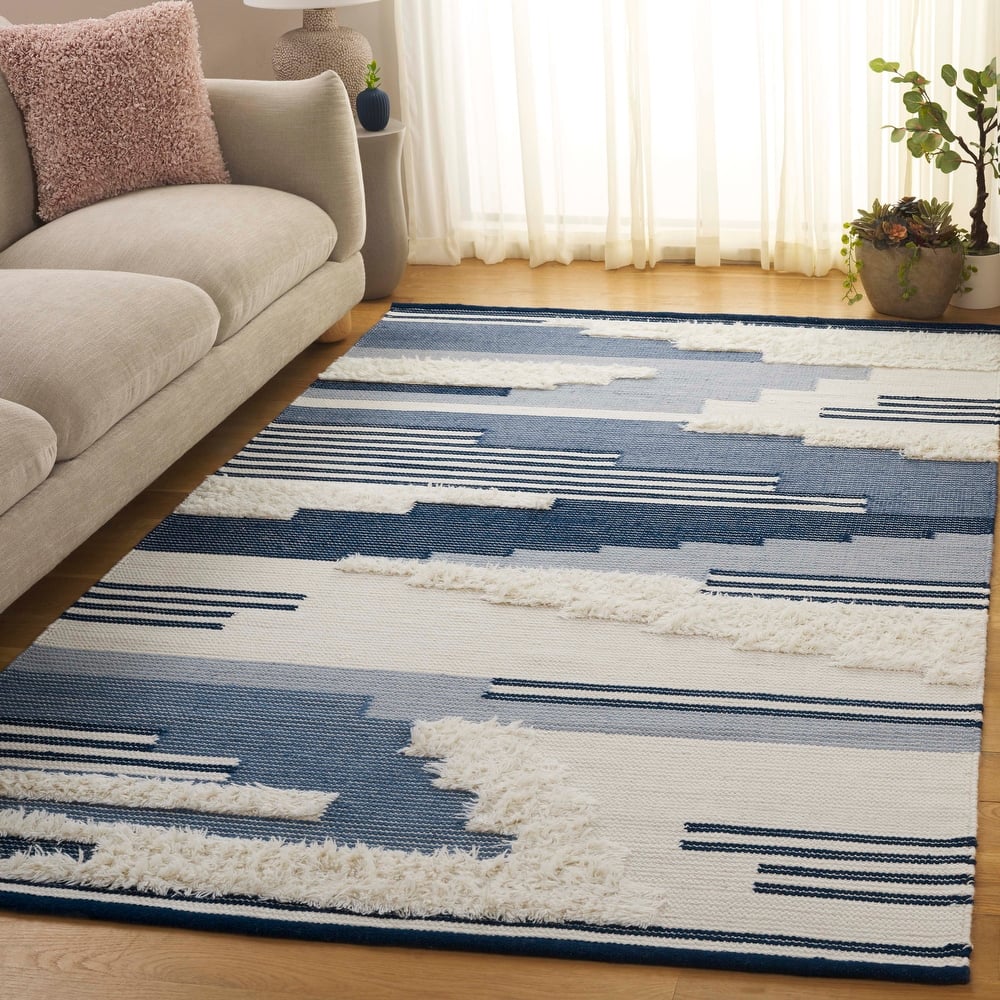 SAFAVIEH Handmade Kenya Jozefa Southwestern Rustic Wool Rug