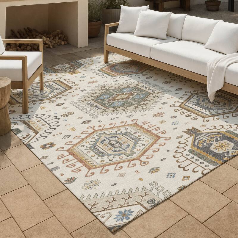 Machine Washable Indoor/ Outdoor Global Akron Chantille Rug - Ivory - 8' x 10'