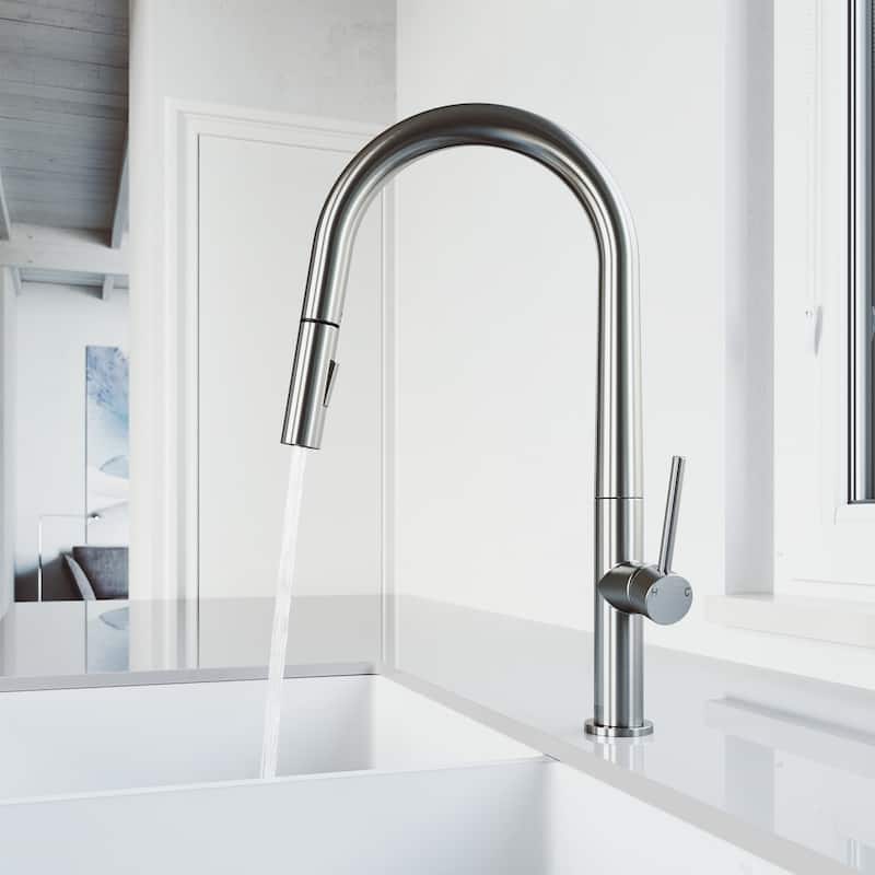 VIGO Greenwich 18" H Single Handle Pull-Down Sprayer Kitchen Faucet