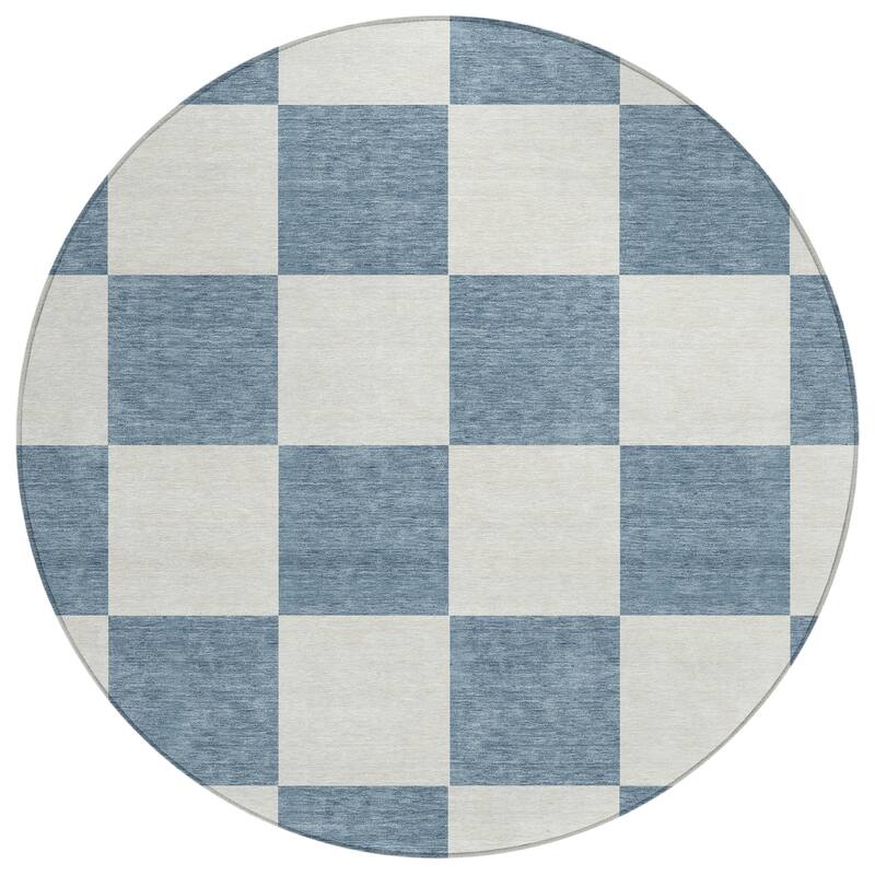 Machine Washable Indoor/ Outdoor Modern Checker Chantille Rug