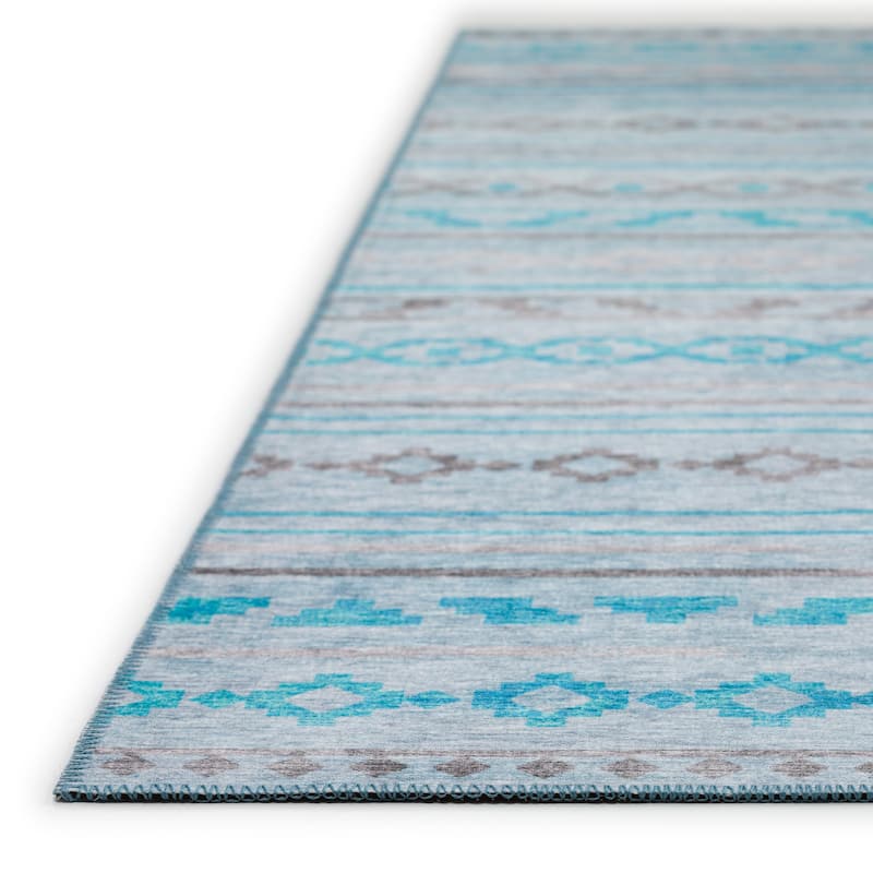 Indoor/ Outdoor Addison Yuma Southwest Striped Washable Area Rug