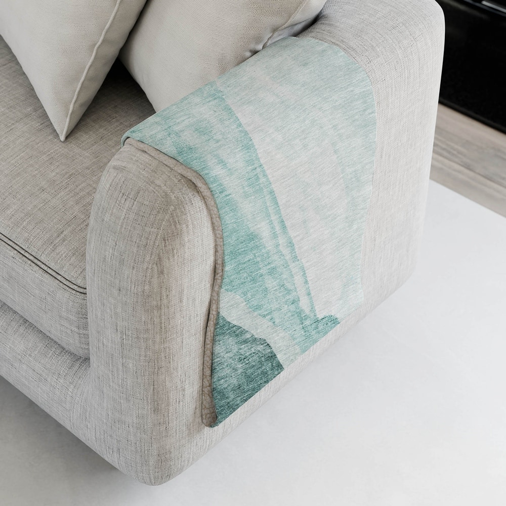 Premium Machine Washable Casual Contemporary Sherpa Throw Blanket