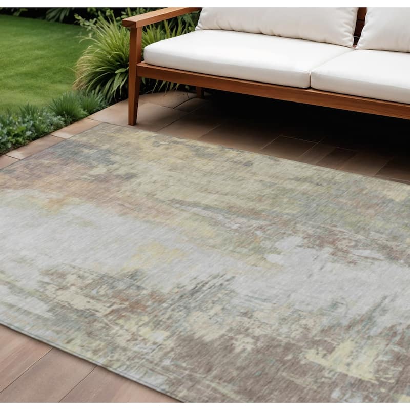 HomeRoots Abstract Transitional Rectangle Outdoor Rug - 10' X 14'