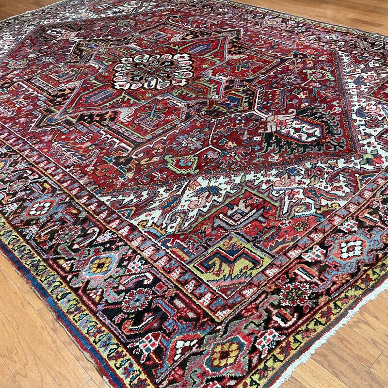HERAT ORIENTAL Handmade 1900's Antique Heriz Wool Rug - 8'9" x 12'1"