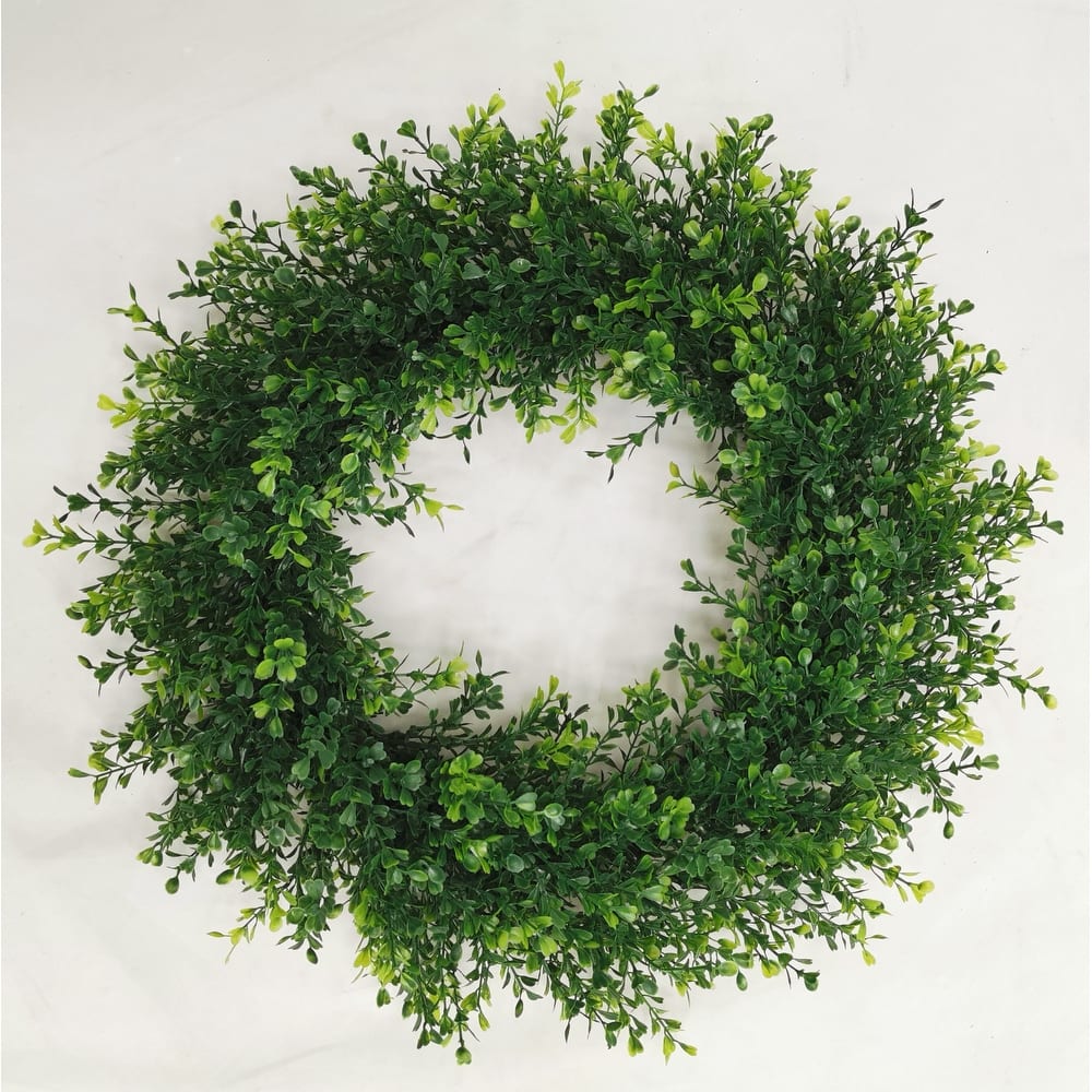 16", 18", 24" or 30" Decorative Boxwood Wreaths