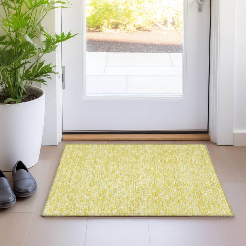 Premium Washable Super Soft Geo Scallops Mayfield Rug - Yellow - 1'8" x 2'6"