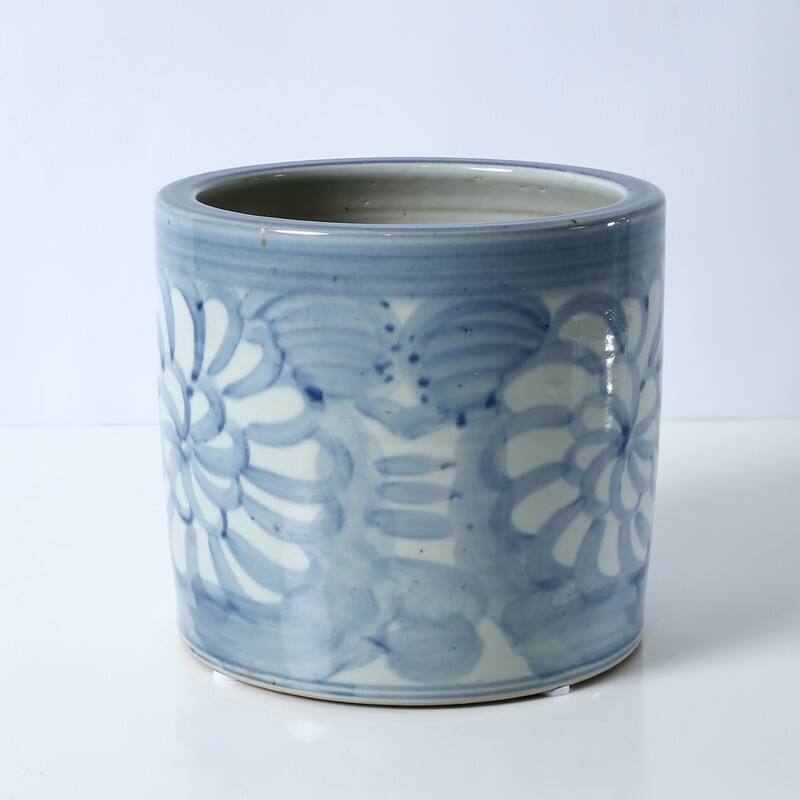 Approx.8.7 Inches Tall Blue and White Pot with Flower Motif
