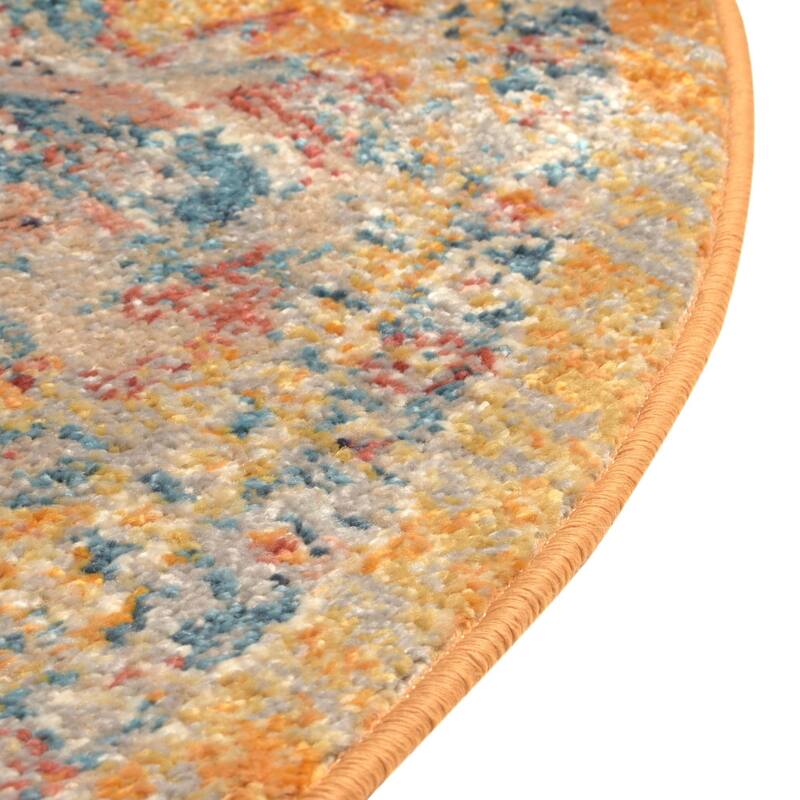 Traditional Nixa Collection Area Rug