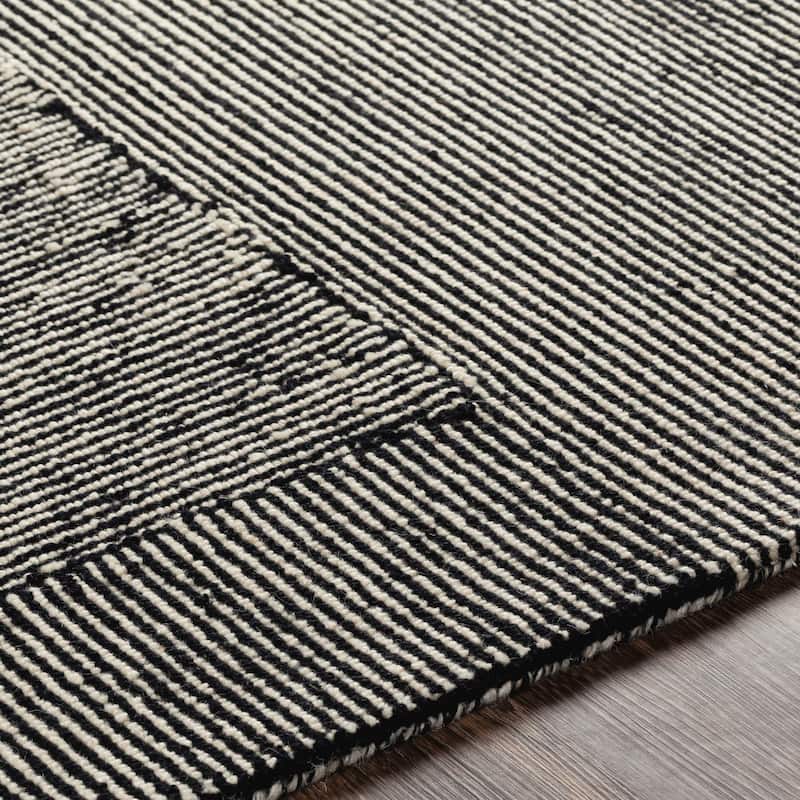 Livabliss Wazney Handmade Wool Farmhouse Area Rug