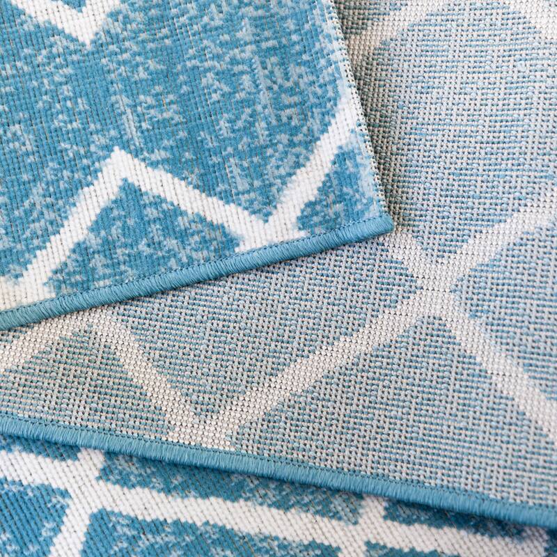 Carson Carrington Salsan Trellis Indoor/Outdoor Area Rug