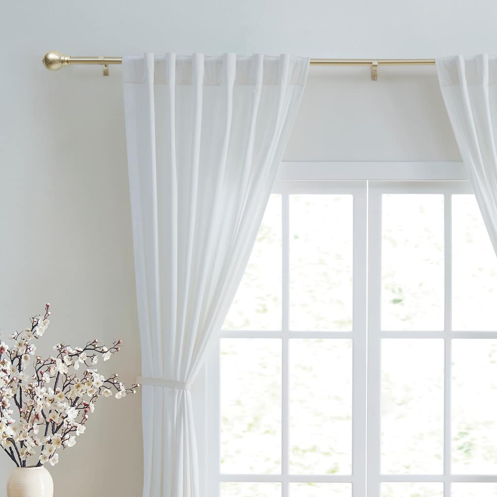 DKNY Griffin Curtain Rod and Finial Set