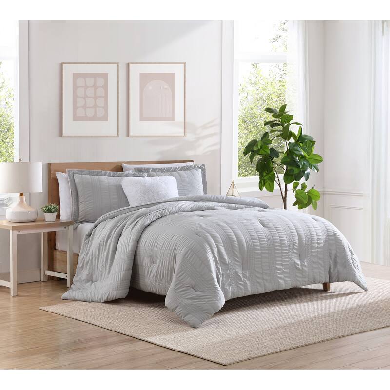 CEDAR COURT Morgan Textured Seersucker Stripe Soft Polyester Seersucker Comforter Set