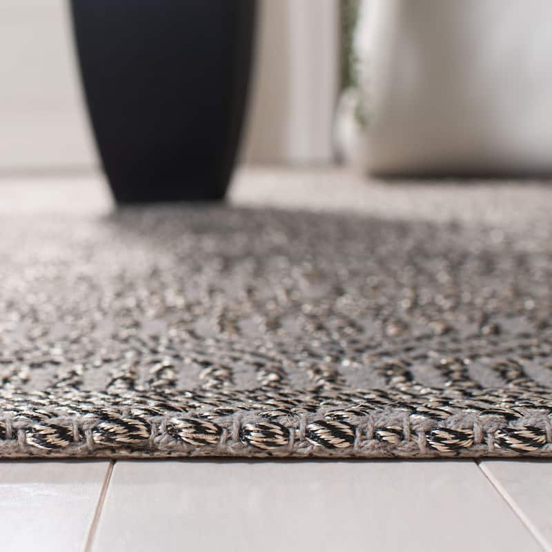 SAFAVIEH Handmade South Hampton Bryanna Casual Polyester Rug