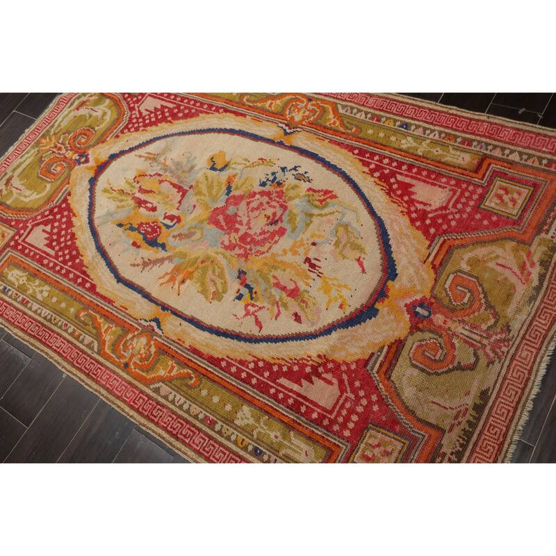 Antique Oushak Traditional 4'3''x6'7'' Hand Knotted Wool Ivory Floral Rug - 4' 3'' x 6' 7''