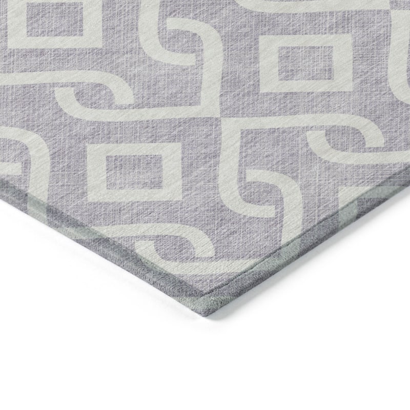HomeRoots Geometric Transitional Rectangle Outdoor Rug