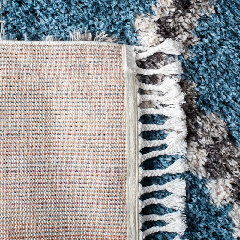 SAFAVIEH Morocco Cuba Boho Tassel Rug