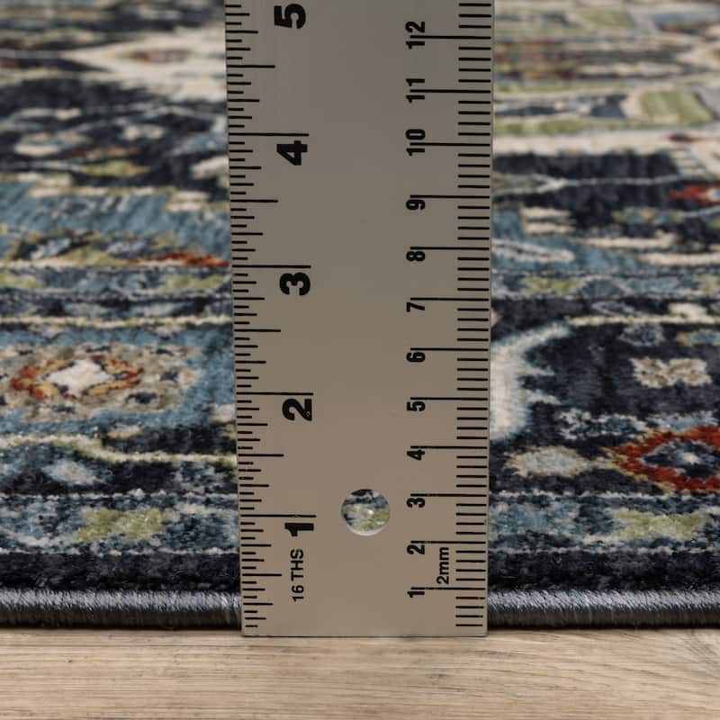 Esme Traditional Medallion Navy/ Blue Area Rug