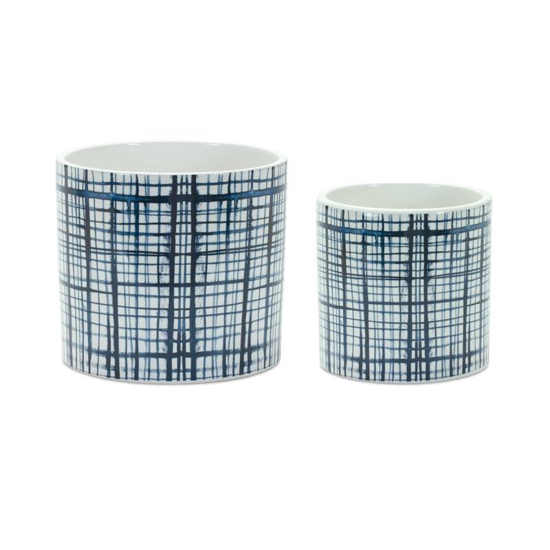 HomeRoots Set of Two White And Blue Ceramic Lattice 2 Ounce Round Pot Planters - 4' X '3.5' X '4