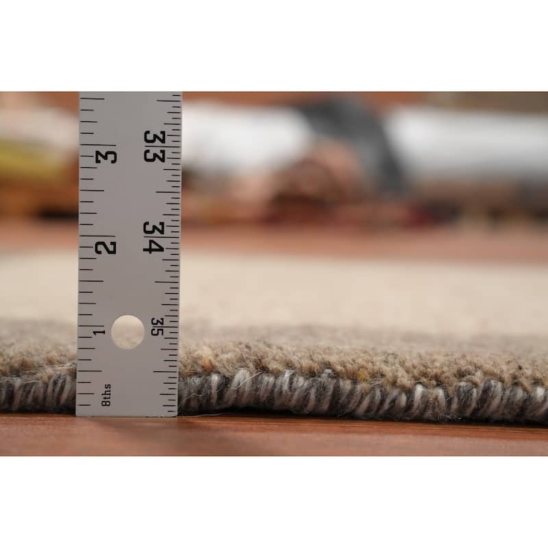 Hand Knotted Oriental 100% Wool Carpet Modern Modern Beige & Ivories Gabbeh Area Rug - 4' 5'' X 2' 3''
