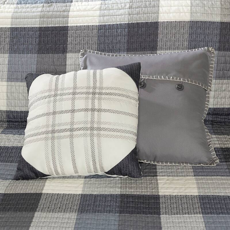 GDF Studio - Ridge Printed Herringbone Reversible Quilt Set with Throw Pillows