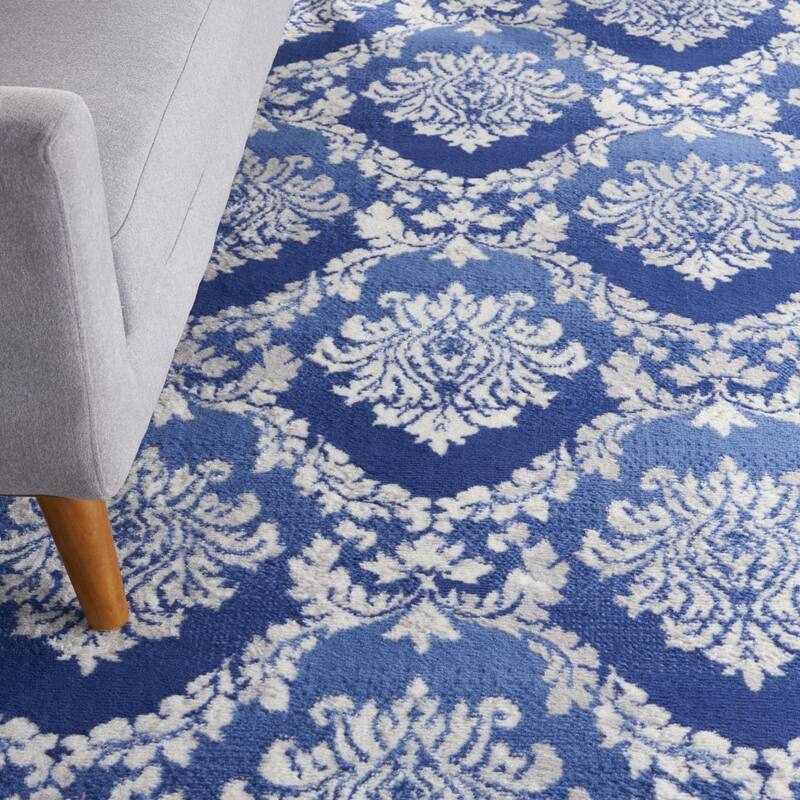 Hocu Power Loomed Distressed Non Skid Stain Resistant Area Rug By HomeRoots - 120' X '96' X '0.39