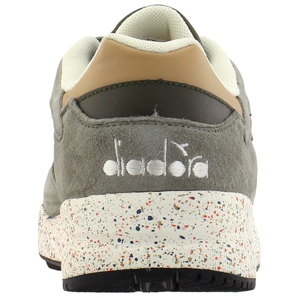 premium casual shoes