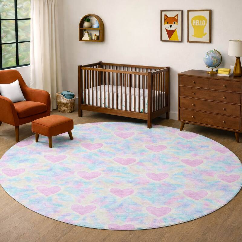 Machine Washable Indoor/ Outdoor Modern Hearts Chantille Rug