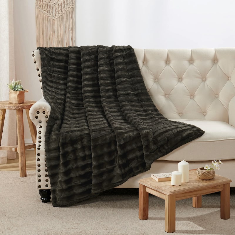 Oversized Derby Double Sided Fauxfur Throw