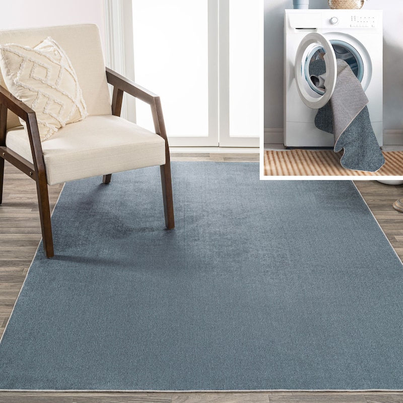 JONATHAN Y Fawning Classic Solid Low-Pile Machine-Washable Terra Area Rug