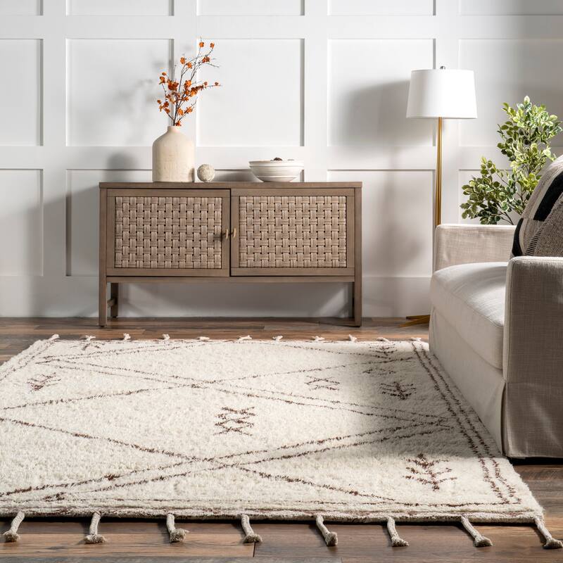 Nuloom Prima Moroccan Wool Tassel Area Rug
