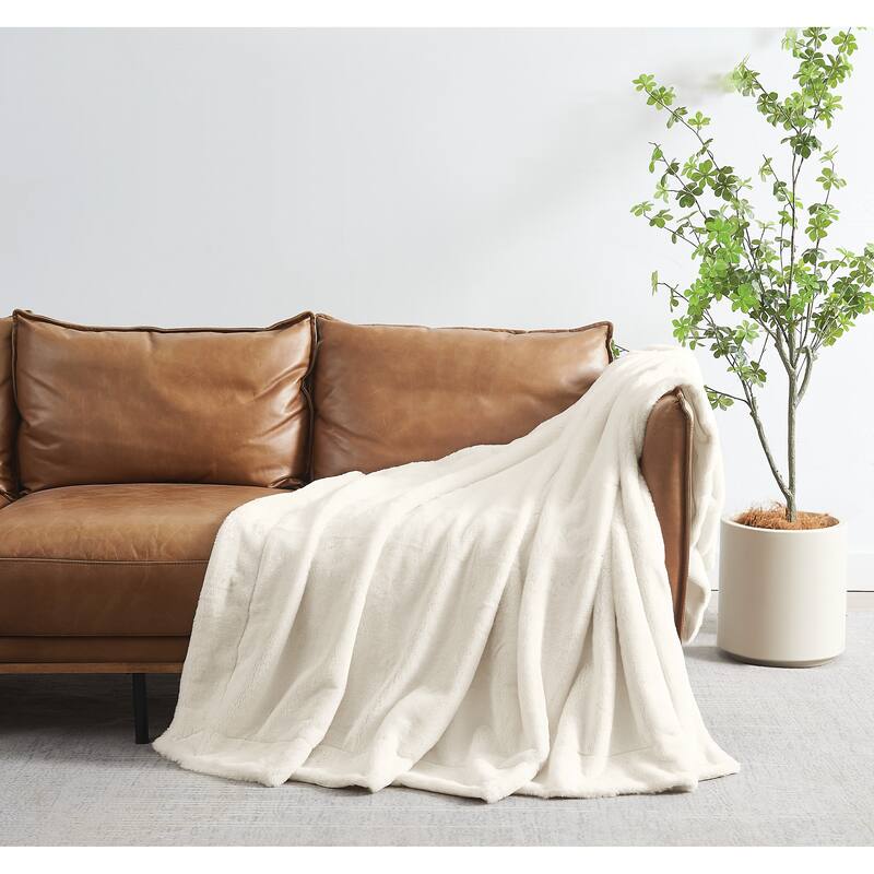 Royal Velvet Luxe Faux Rabbit Fur 60x70 Throw in Gift Box