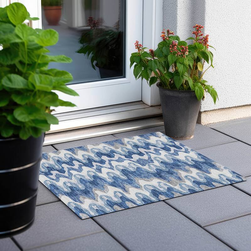 Machine Washable Indoor/ Outdoor Chantille Abstract Ripples Rug - Blue - 1'8" x 2'6"