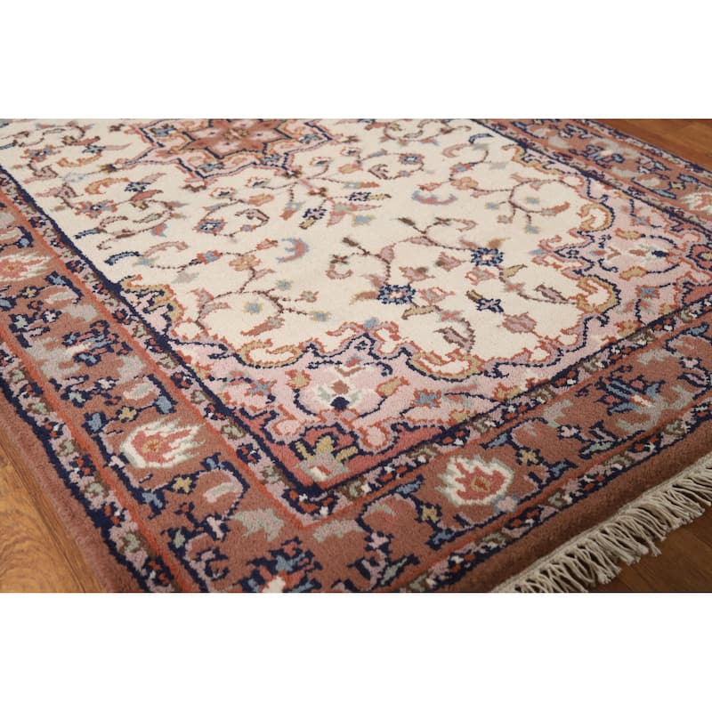 Hand Knotted Oriental 100% Wool Carpet Traditional Medallion Beige & Ivories Sarouk Area Rug - 5' 5'' X 2' 11''