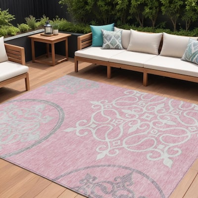 HomeRoots Floral Medallion Transitional Rectangle Outdoor Rug