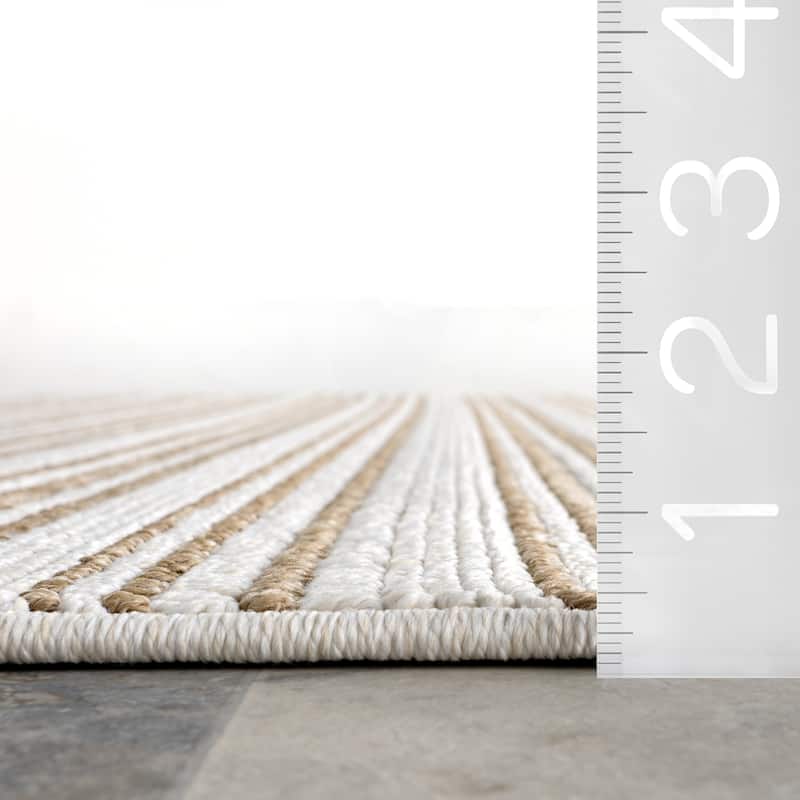 Frenshe Interiors Hermine Striped Indoor/Outdoor Area Rug