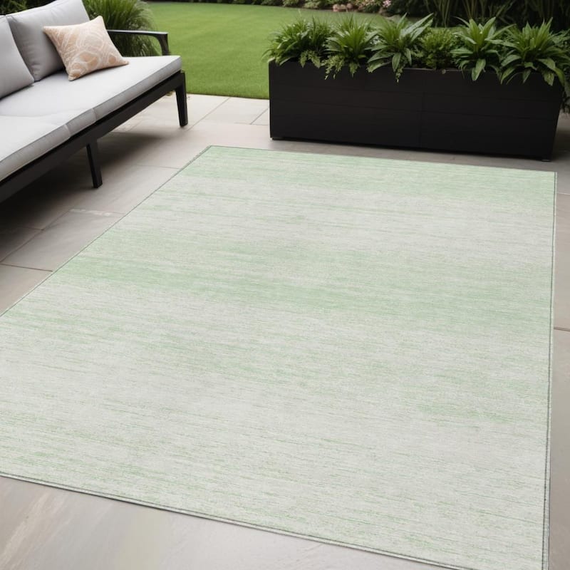 HomeRoots Striped Transitional Rectangle Outdoor Rug - 5' X 8'