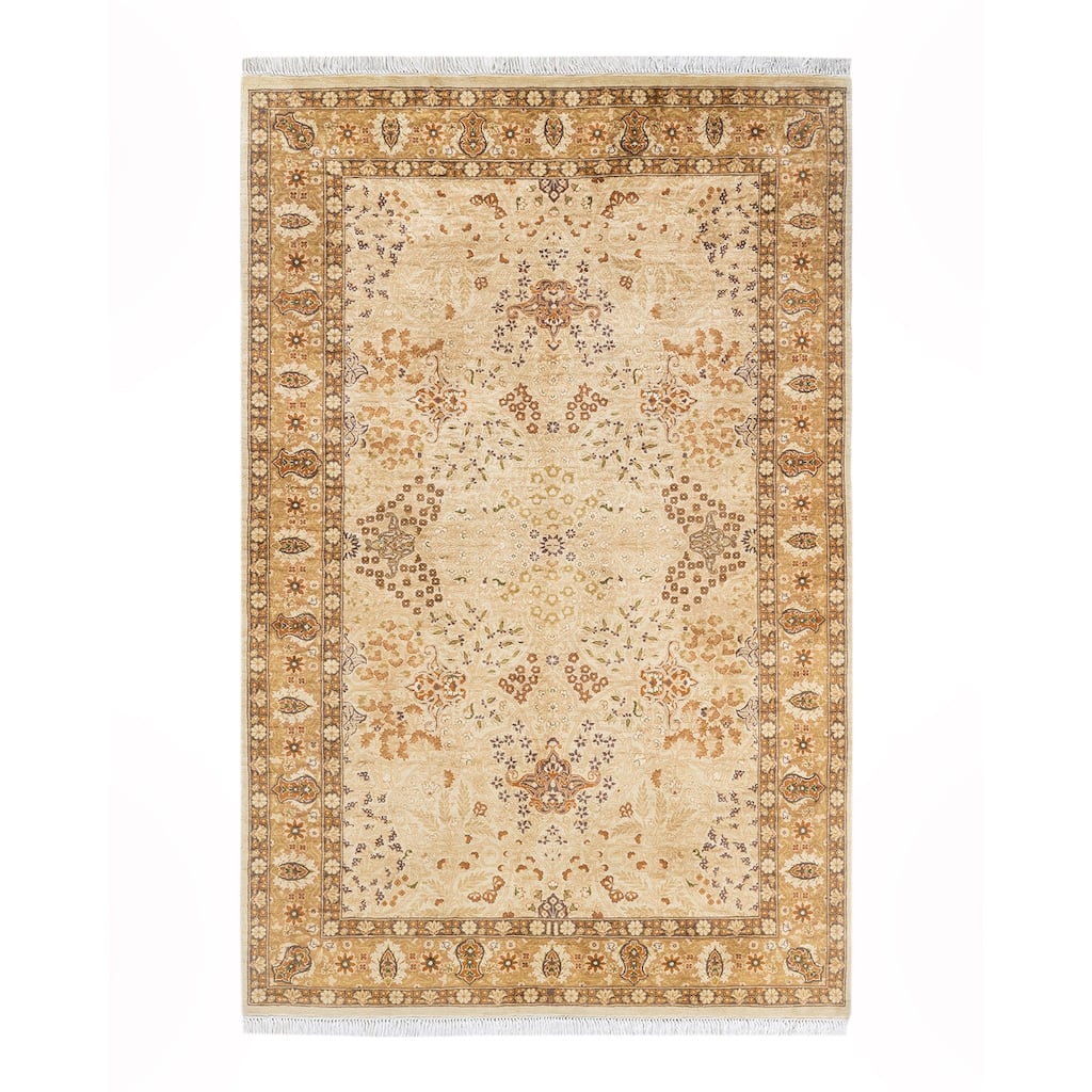 Overton Handknotted Wool Traditional Oriental Ivory Area Rug - 5' x 8'