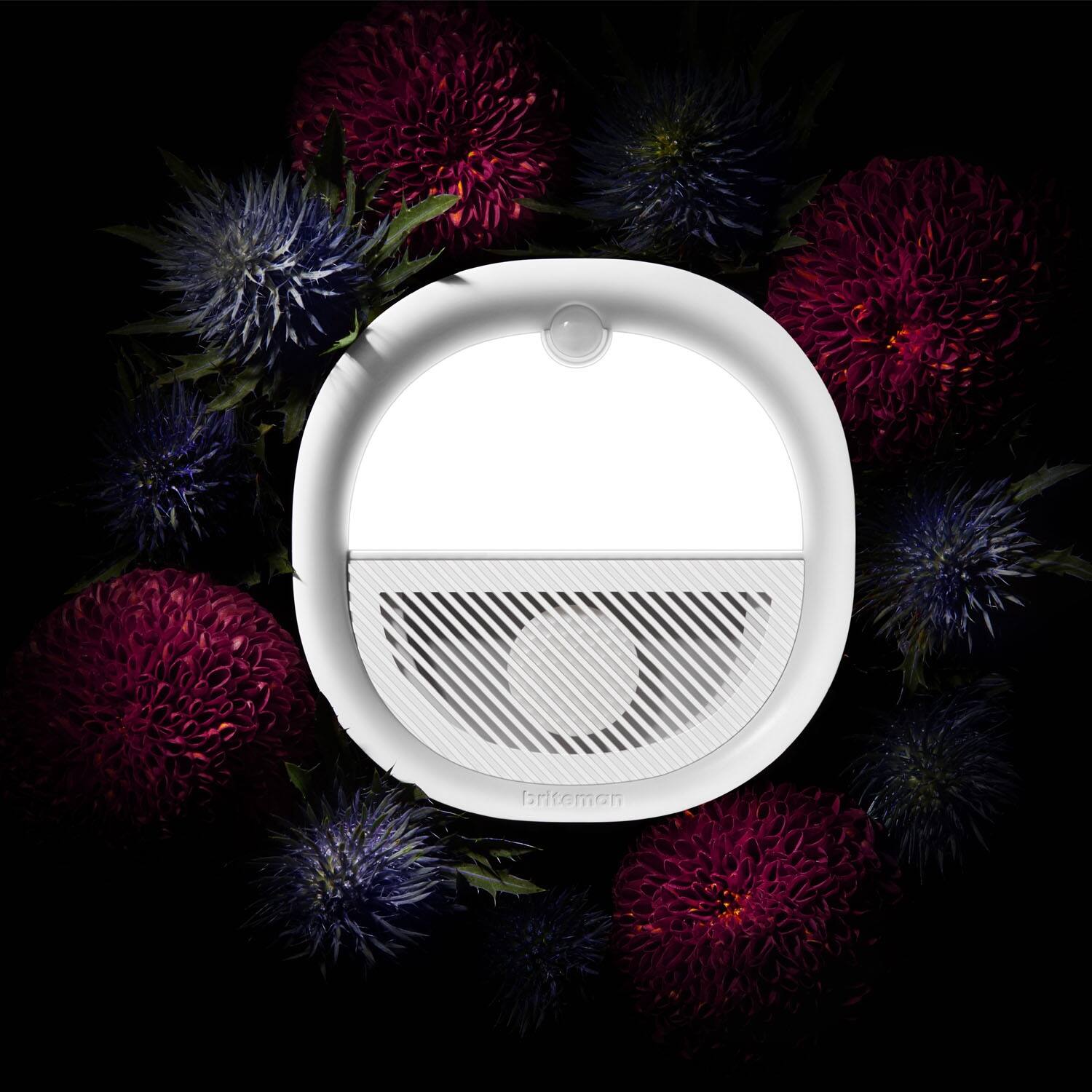 Edda Bathroom Wireless Light w/ Air Freshener, Auto On/Off Sensor