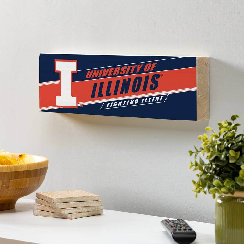 University of Illinois Wooden Tabletop Mantel Shelf Sign