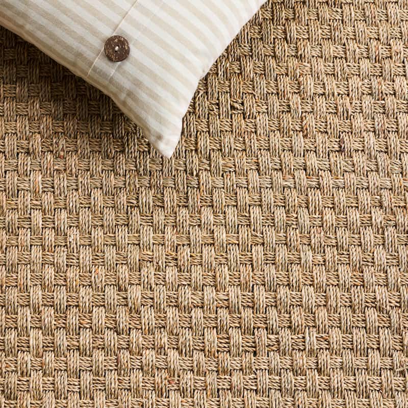 SAFAVIEH Natural Fiber Zymryd Basketweave Seagrass Rug