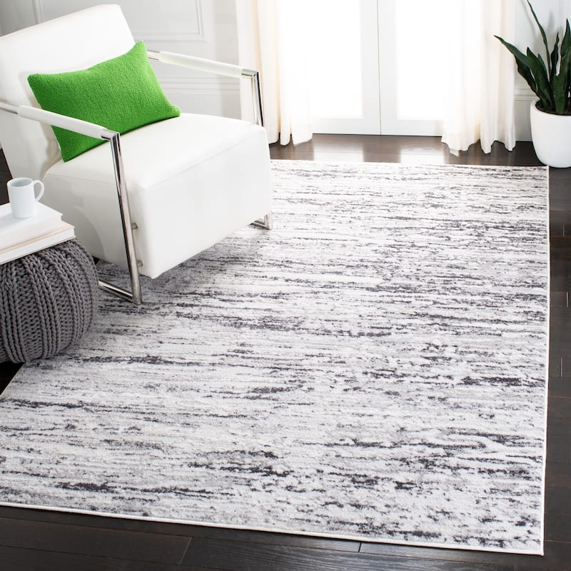 SAFAVIEH Amelia Modern Abstract Rug - 5'3" x 7'6" - Light Grey/Charcoal